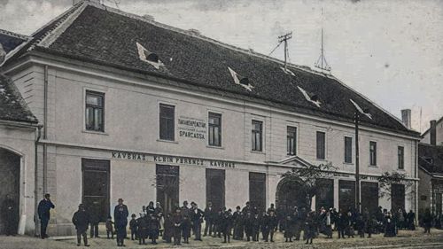 klein kavehaz kicsi