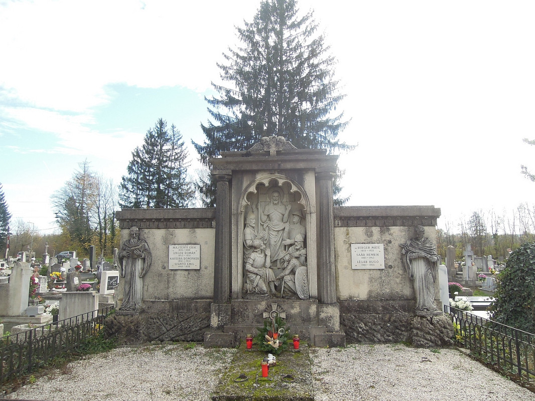 ciszterci-siremlek-01 ciszterci-siremlek-01