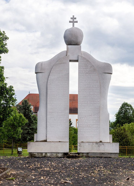 sztg-kapu-02 sztg-kapu-02