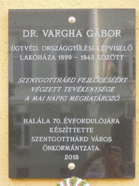 varga-gabor-emlektabla-01 varga-gabor-emlektabla-01